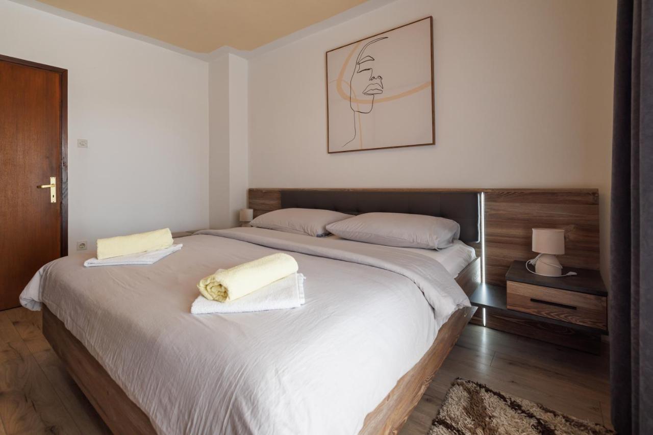 Spacious And Modern App With Big Terrace Malinska Exterior foto